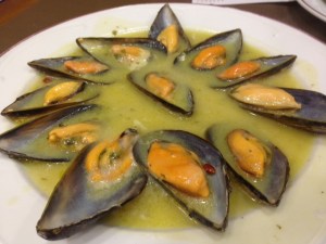 mejillones a la marinera